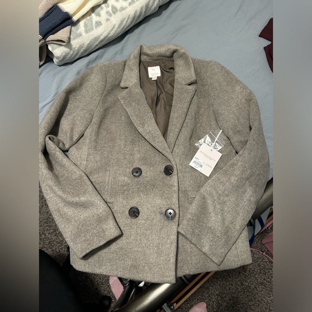 COAT - BNWT